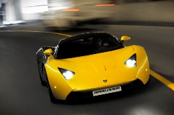 Спорткар Marussia B1 (вид спереди) Спорткар Marussia B1 (вид спереди)