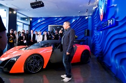 Николай Фоменко на открытии шоу-рума Marussia Motors в Москве Николай Фоменко на открытии шоу-рума Marussia Motors в Москве